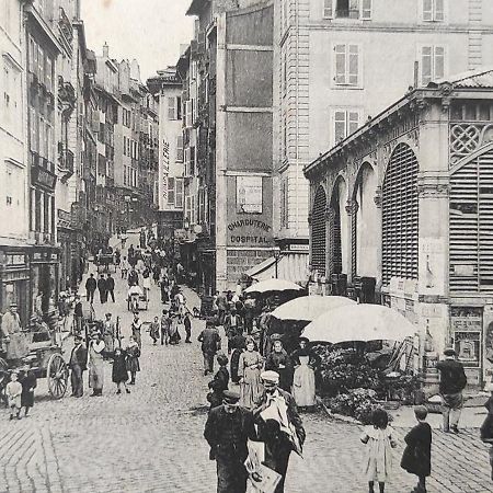 דירות באיון Carre Des Halles Centre Historique מראה חיצוני תמונה